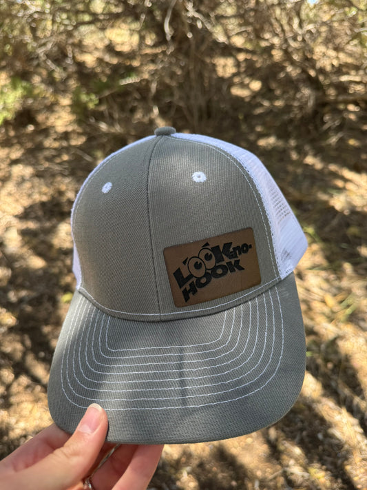 Look No Hook Patch Hat – Logo Design